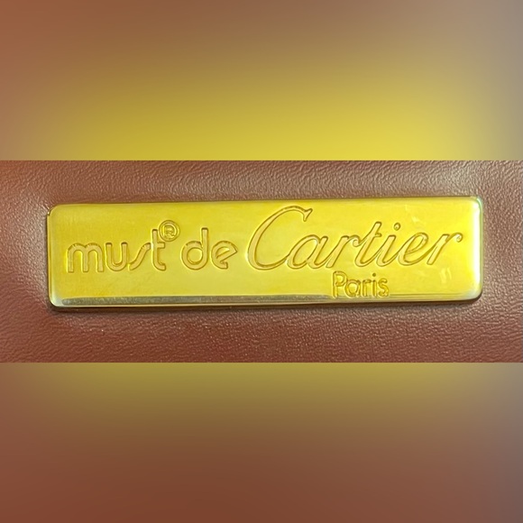 Cartier Authentic Vintage Maroon Clutch/Shoulder Bag with Gold Tone Chain - Picture 4 of 11